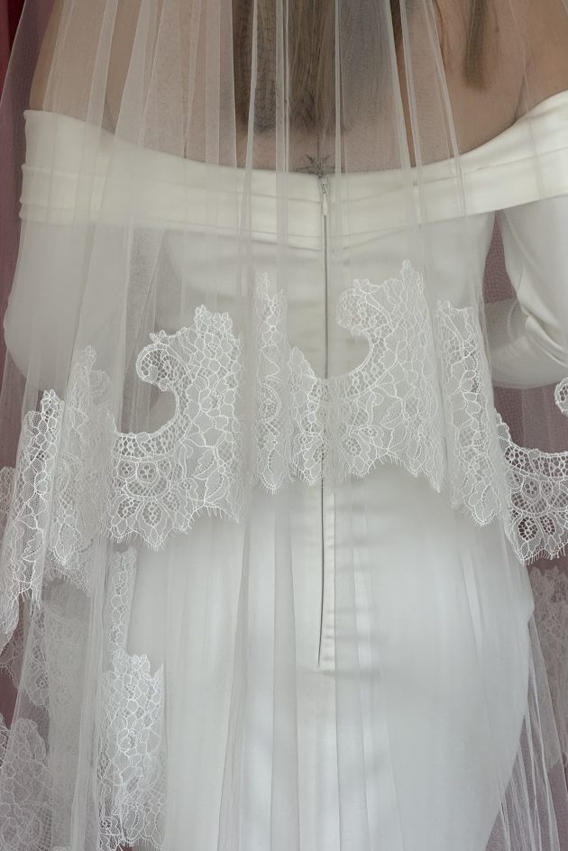 Chantilly Lace Edge with Blusher - Wedding Dresses & Gowns Auckland - IMG 9859 3