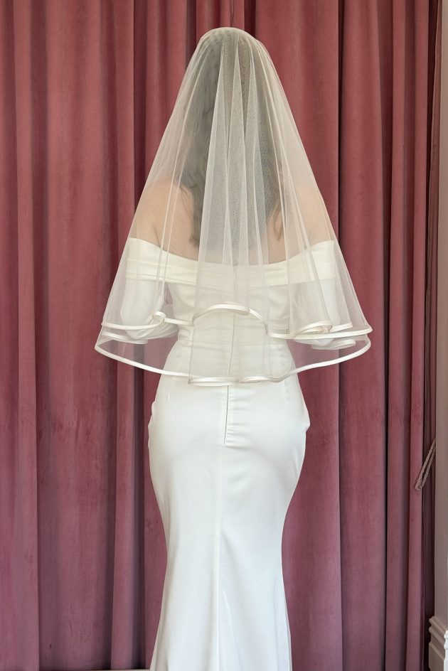Carrie Bridal Veil - Wedding Dresses & Gowns Auckland - IMG 9851